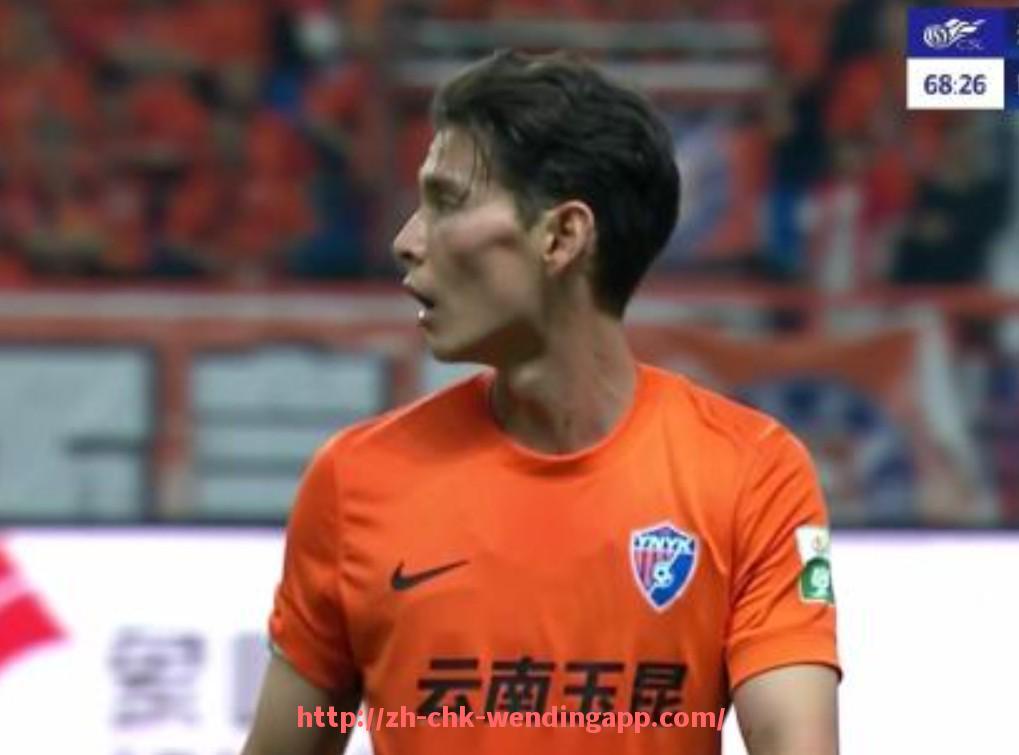 问鼎娱乐官网-NBA雄鹿老板女儿：探索NBA背后富豪家庭的故事